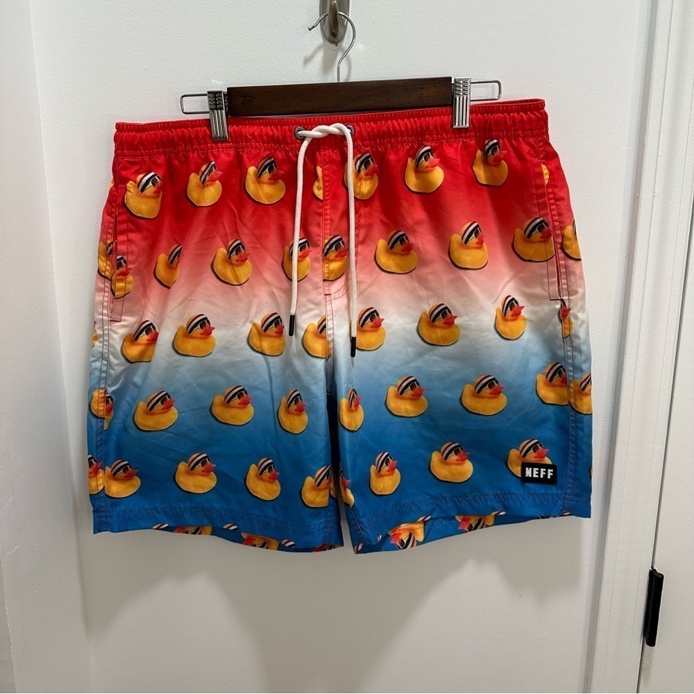 Neff Mens Rubber Ducky Ombre Swim Trunks Red White Blue Board Shorts XL